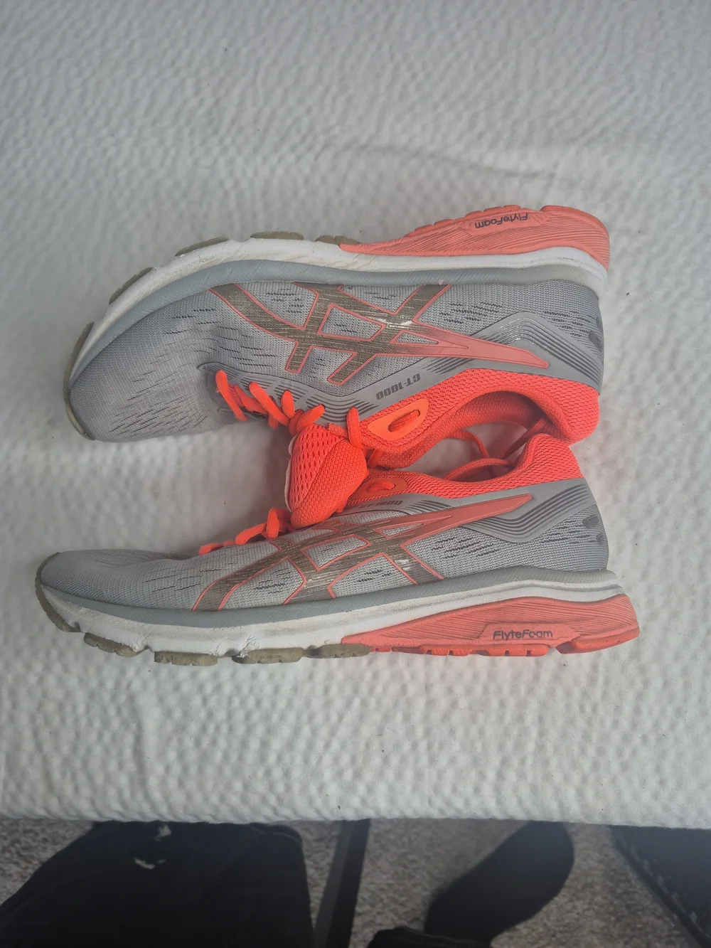 ASIC Men  Running Shoe  GT-1000 7 Grey/Flash Coral Sz 8